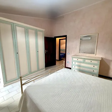 Immerso Nel Vicino Al Mare *